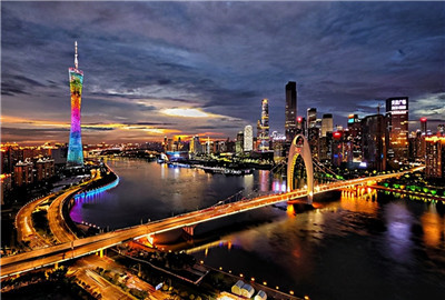 深圳高端经纪模特行业的崛起和发展